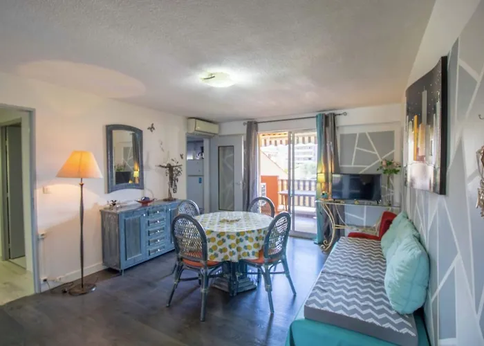 Cosy 35 M2 With Balcony In A Quiet Residence